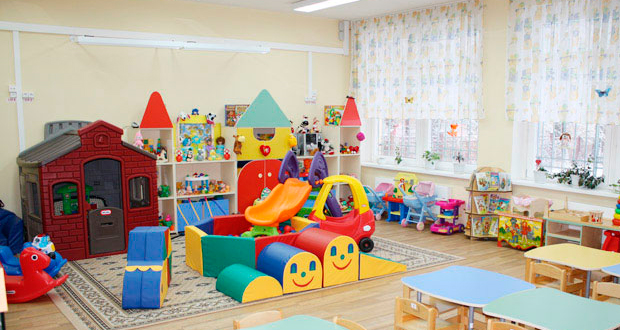 Дмитрий Медведев: об электронной системе и очередях в детские сады|Дети в городе