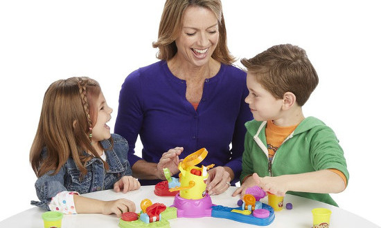 Развитие малышей вместе с Play Doh